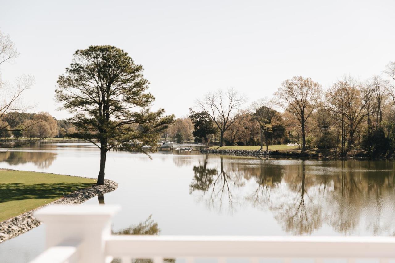 The Oaks Waterfront Hotel Saint Michaels Exteriör bild