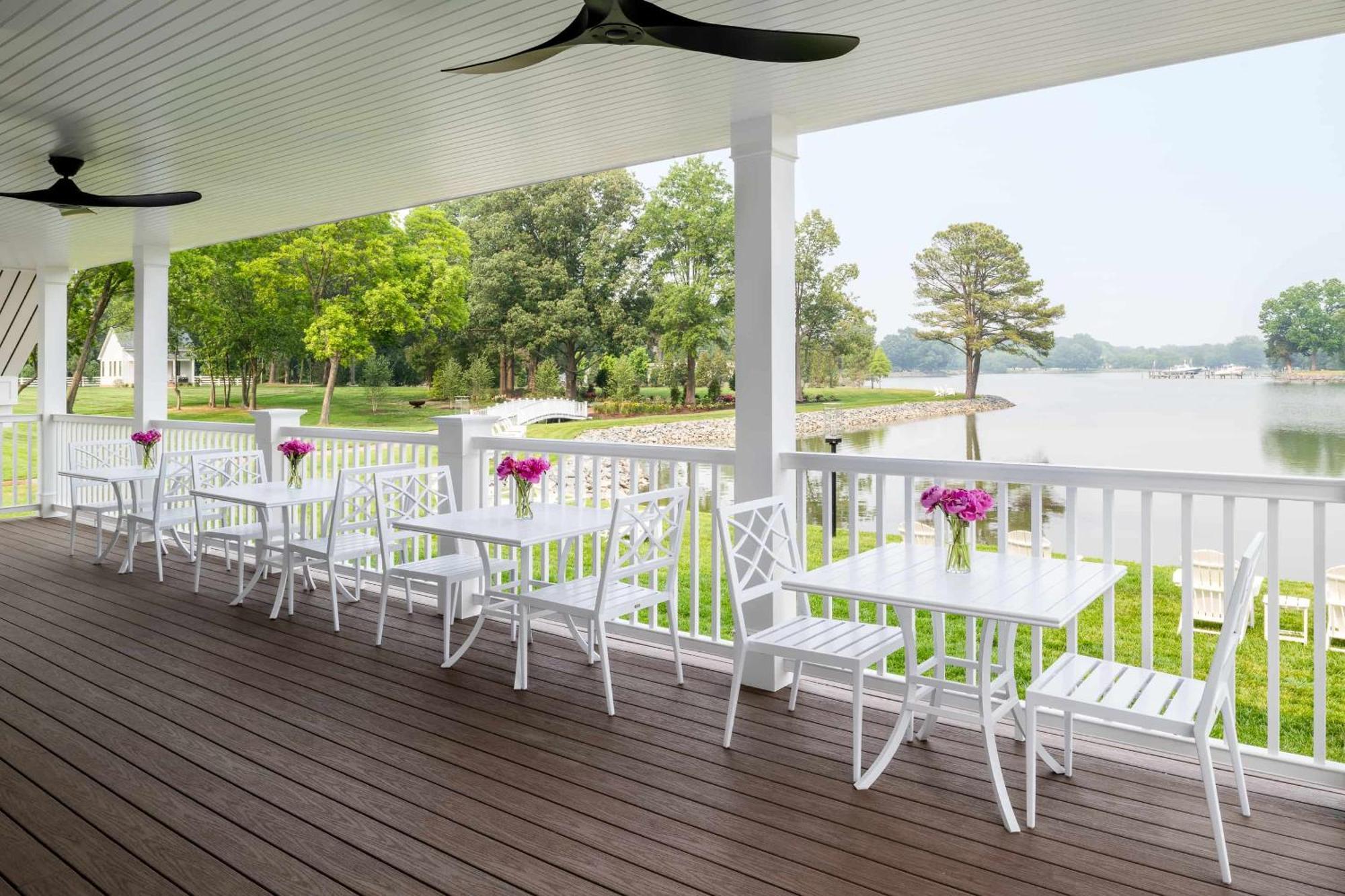 The Oaks Waterfront Hotel Saint Michaels Exteriör bild